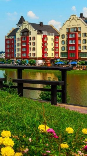 Продаю 2 к.кв. - г. Кранодар, ул. Скандинавская, 1 с новым ремонтом