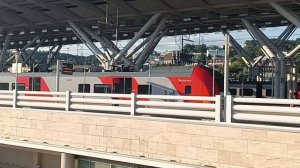 Движения поезда едет Ласточки Дончак и Боинг Пассажир и ЭП2ДМ Северо Кавказская железная дорога