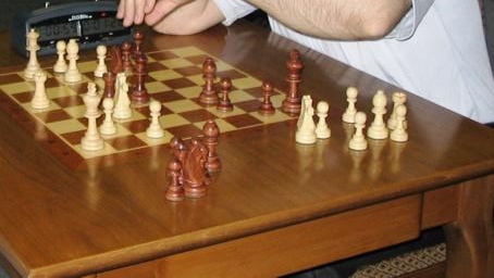 Шахматы с Виртуальным Помощником Тренировка Воображения и Памяти ⚜ смотреть онлайн