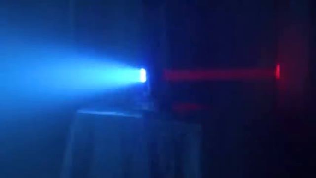 Светодиодная вращающаяся голова 2Face Light RGBW смотреть онлайн