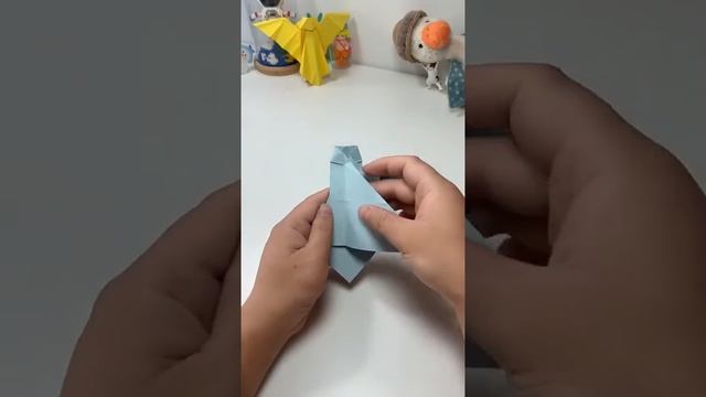 Ангелочек из бумаги в технике оригами