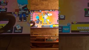 ИГРАЮ/ В БРАВЛ СТАРС НЕ ТЕЛЕВИЗОРЕ????