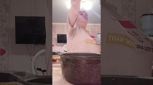 Готовлю суп с пирогами🙂