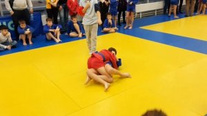 Открытый турнир по самбо посвящённый "Дню самбо" 21.11.2021 г.  Босс Евгений ( 9 лет ) - 1 место.