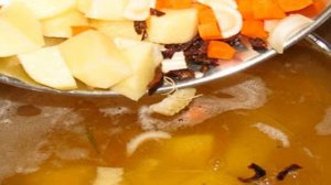 Мексиканский фасолевый суп с фрикадельками