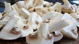 Курица с грибами