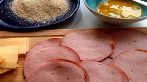 Колбаса в кляре с сыром