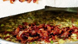 Капеллини с помидорами и беконом