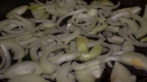 Мясо по-французски с грибами