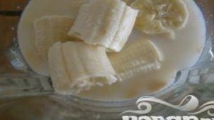 Коктейль с арахисовым маслом, шоколадом и бананом