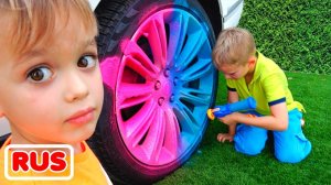 Ребята играют с игрушками - Веселые истории для детей от Влада и Ники!