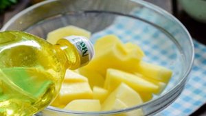 Картошка в сметане в микроволновке