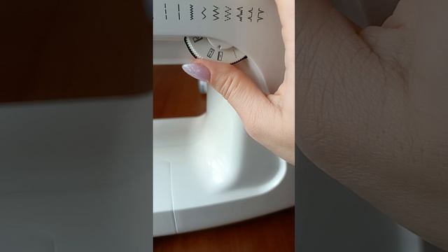 швейная машинка Джономи JANOMI