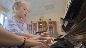 Барабаш Анастасия. "Вышла курочка гулять"