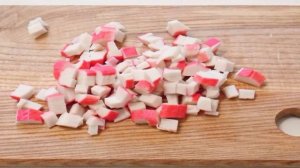 Крабовый салат с икрой