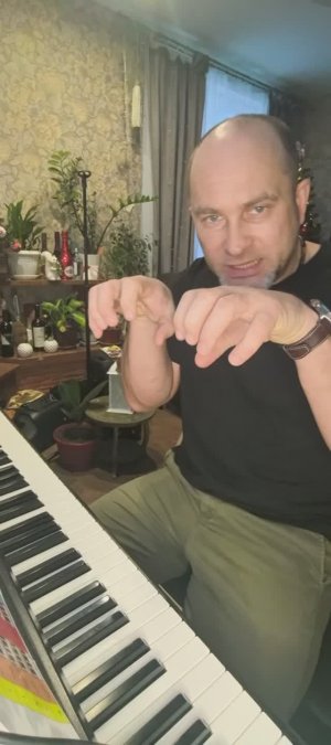 Простейшая импровизация на пианино для новичков!