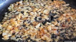 Луково-яблочный соус