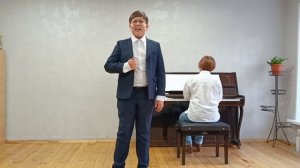 Е. Крылатов
Ю. Энтин
" Крылатые качели ".mp4