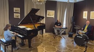 Lady bird исп. Фёдор Ф. Досумов 8 лет (01.06.2025) преподаватель Е. С. Гречищев