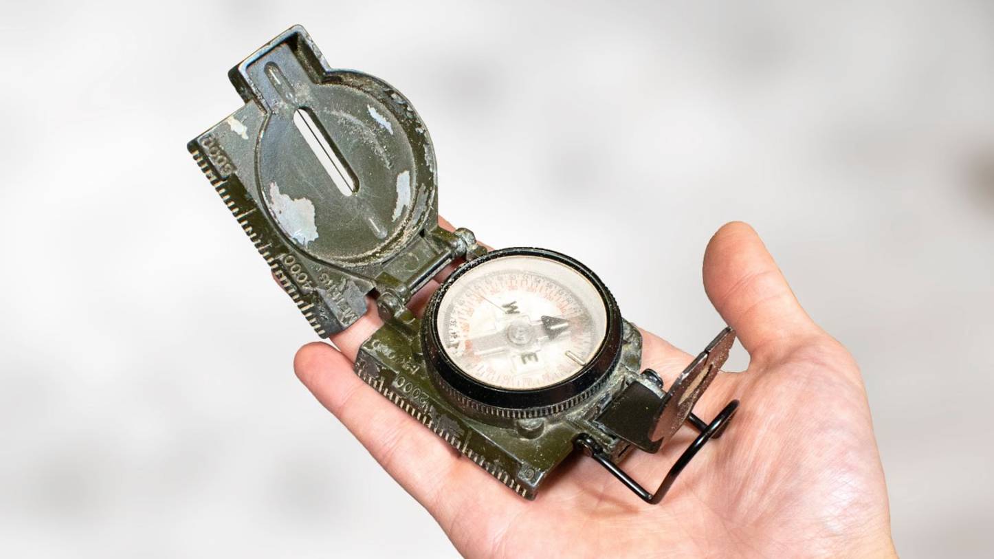 🔧 ШОК! Что стало с армейским компасом США спустя годы? Восстановили до идеала! 💥 смотреть онлайн