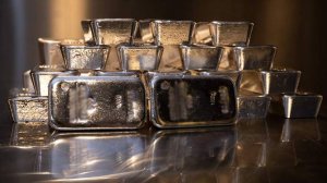 Стоимость серебра поднялась выше $48 впервые с мая 2011 года