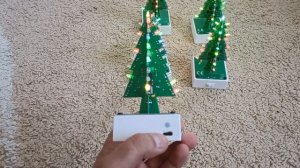 Елка настольная, светодиодная, автономная!