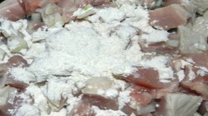 Мясо с подливкой в мультиварке