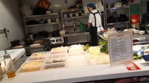 Китай,Бэйдайхэ.Завтрак в отеле,шопинг в ТЦ"Ygrant",обед в рыбном кафе и супермаркет.сентябрь 2025г