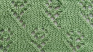 41. Простой ажурный узор Веточки