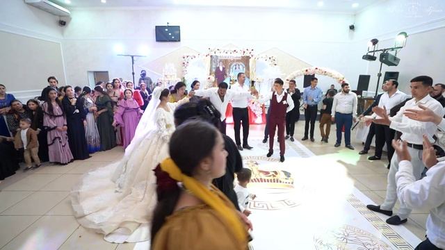 Красивая Цыганская свадьба Коля  Рубина 02 05 2025 нов