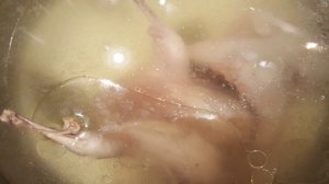 Луковый суп в горшочках