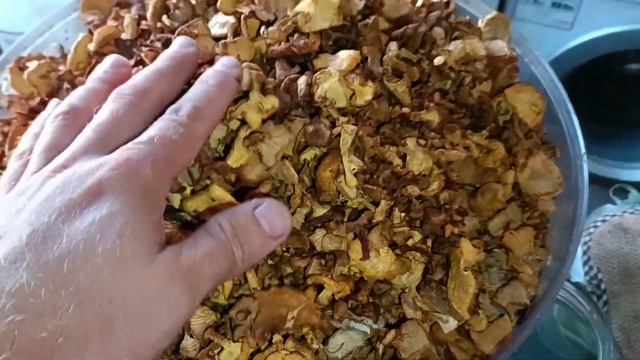 сушилка ВЕТЕРОК-2 для овощей и фруктов и зелени , плодов и ягод, грибов пастилы.. насушиваю всё норм смотреть онлайн