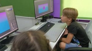 Супер программисты приступили к изучению Photoshop