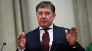 Экс-судье Верховного суда Момотову запретили открывать банковские счета