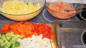 Красная рыба с овощами в духовке