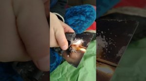 Как сделать чуп чупс в домашних условиях.
НЕ ПОВТОРЯТЬ!
делать под присмотром родителей