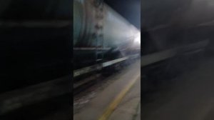 Бесконечный товарный поезд