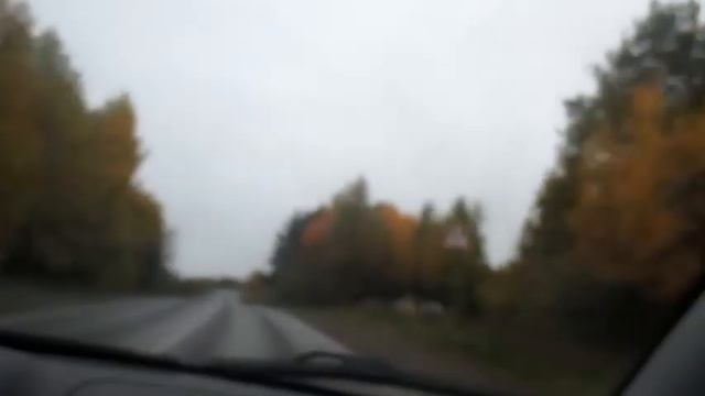 Сентябрь листья закружил - Автор музыка и поёт Олег Безъязыков смотреть онлайн