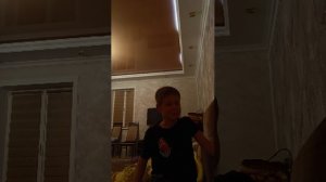 сидим и рассказываем истории.