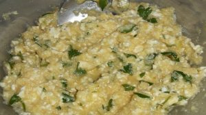 Луковые оладьи