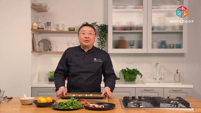 Салат с запечённым красным окунем. Простой рецепт приготовления вкусного рыбного салата. смотреть онлайн