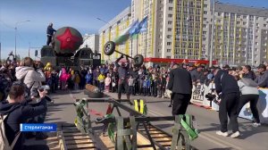 Новый мировой рекорд: четыре стронгмена из Башкортостана сдвинули с места «Тополь-М»