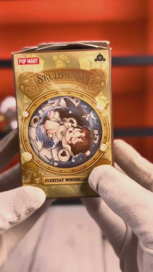 Начинаем собирать коллекцию Skull Panda от POP Mart #chaplincollector #toys #popmart #unboxing смотреть онлайн