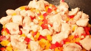 Курица с рисом в казане