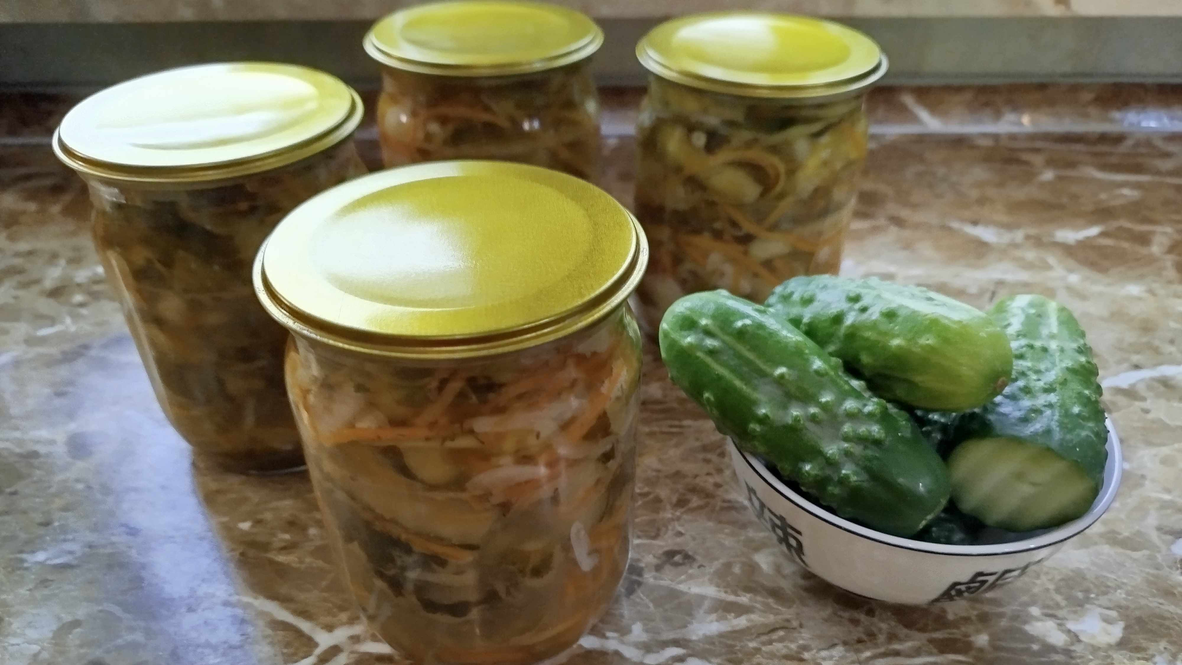Огурцы по-корейски на зиму. Зимняя заготовка. Хрустящие, вкусные, остренькие.