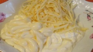 Красная рыба под соусом