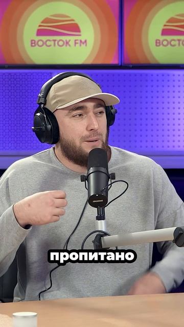 Пишем треки вместе с Султаном Лагучевым. Дорого! А если серьёзно, передаём привет Казани смотреть онлайн