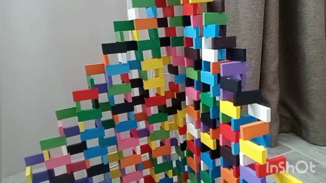 dominoдоминобашняпирамидацепная реакция