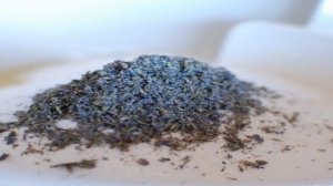 Лавандовые маффины с ежевикой и персиками