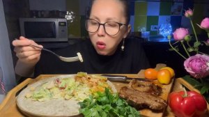 Мукбанг/Mukbang/ Стейк 🥩 из телятины, Паста тортильонни, Цезарь 🥗